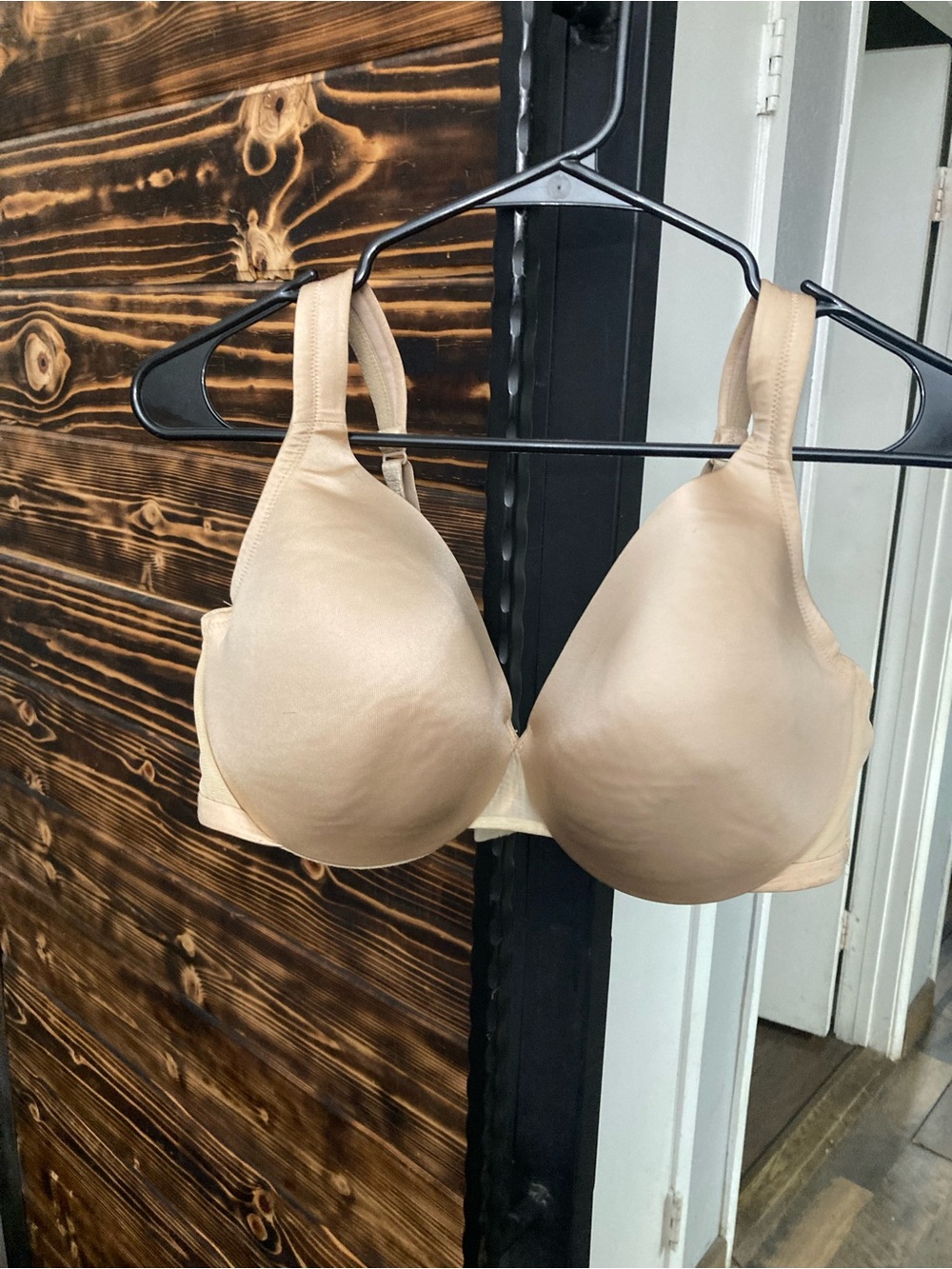 Woman’s Bra Size 40C By Cacique